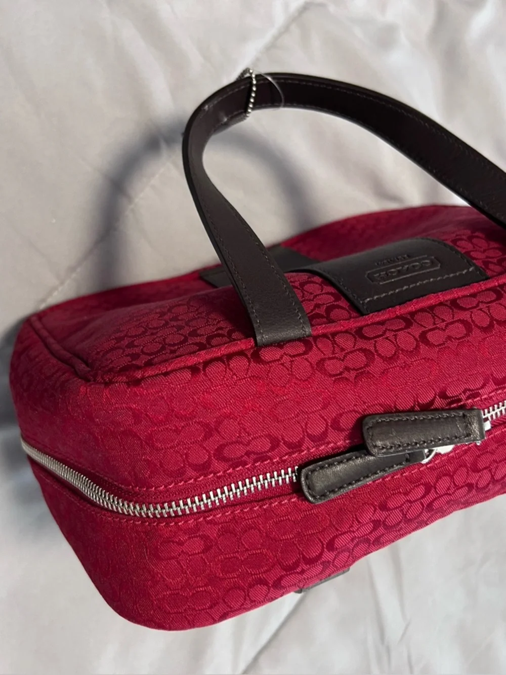 Coach Red Toiletries Bag Leather Accents and Handles - Picture 5 of 12